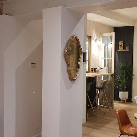 Les Bories In The City - Bed & Breakfast Сарла-ла-Канеда Экстерьер фото